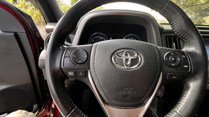 TOYOTA RAV4 197 HYBRIDE Black Edition CVT 2018