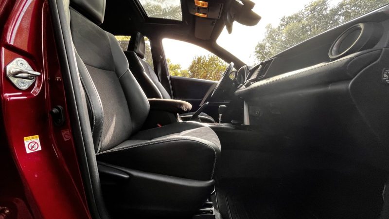 TOYOTA RAV4 197 HYBRIDE Black Edition CVT 2018