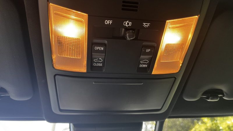 TOYOTA RAV4 197 HYBRIDE Black Edition CVT 2018