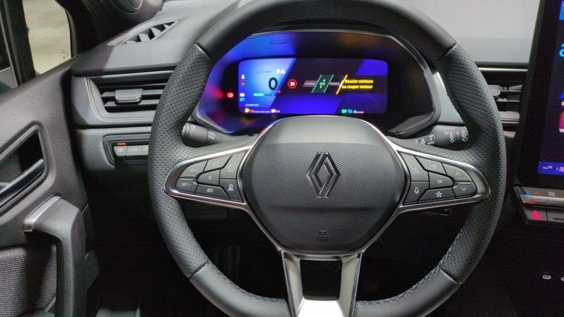 Renault Symbioz E-tech full hybrid 160 ch techno + pack safety et driving