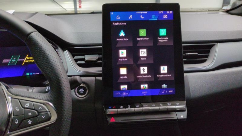 Renault Symbioz E-tech full hybrid 160 ch techno + pack safety et driving