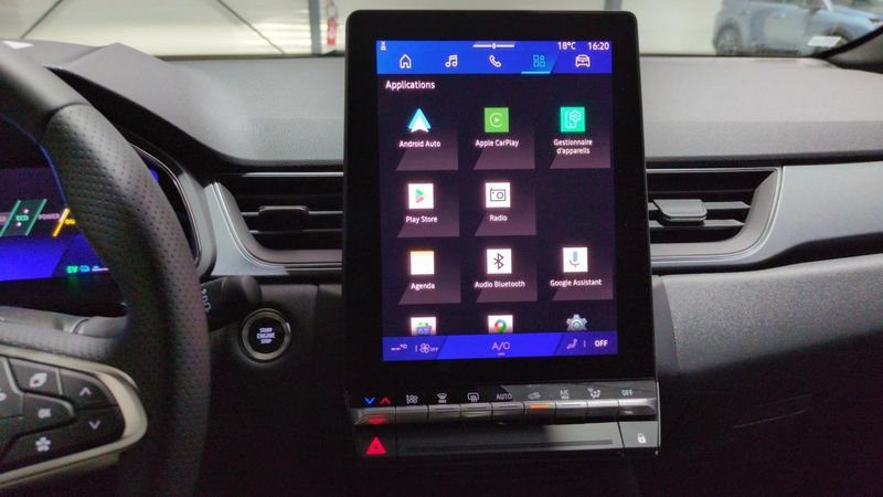 Renault Symbioz E-tech full hybrid 160 ch techno + pack safety et driving + roue de secours