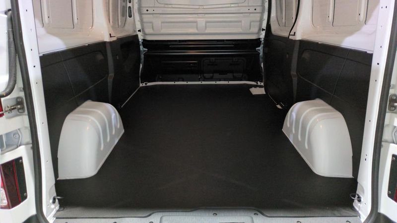 Renault Trafic fourgon nouveau L2h1 3t blue dci 150 auto extra + plancher bois + radars av