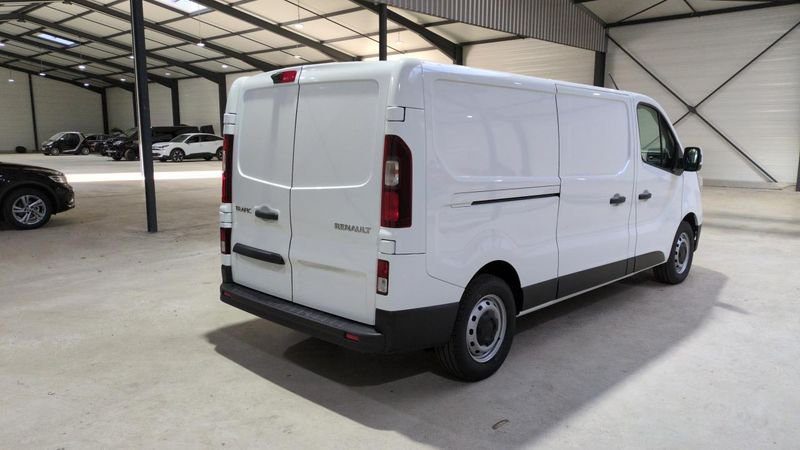 Renault Trafic fourgon nouveau L2h1 3t blue dci 150 auto extra + plancher bois + radars av