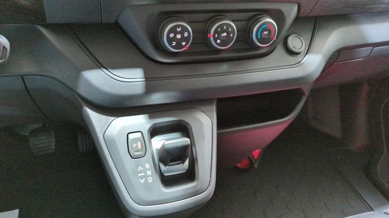 Renault Trafic fourgon nouveau L2h1 3t blue dci 150 auto extra + plancher bois + radars av