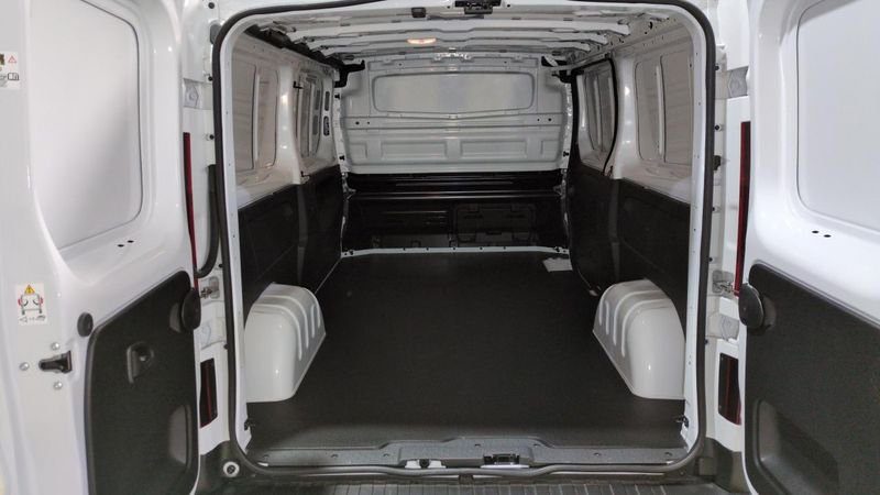 Renault Trafic fourgon nouveau L2h1 3t blue dci 170 auto extra + plancher bois + radars av