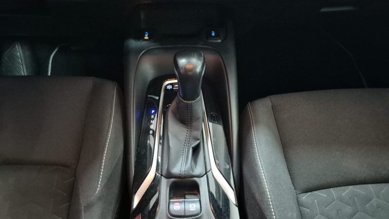 TOYOTA COROLLA TOURING SPORTS 122CV DYNAMIC BUSINESS 2021