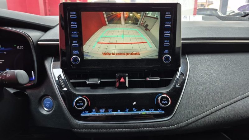 TOYOTA COROLLA TOURING SPORTS 122CV DYNAMIC BUSINESS 2021