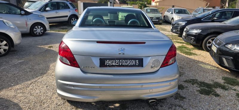 PEUGEOT 207 1.6 HDI112 FAP FÉLINE 2011