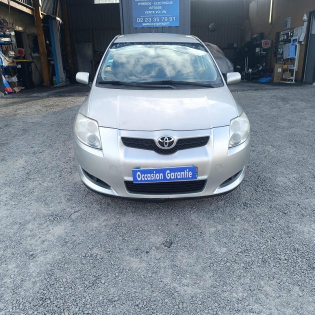 TOYOTA AURIS 90 D-4D FAP 2009