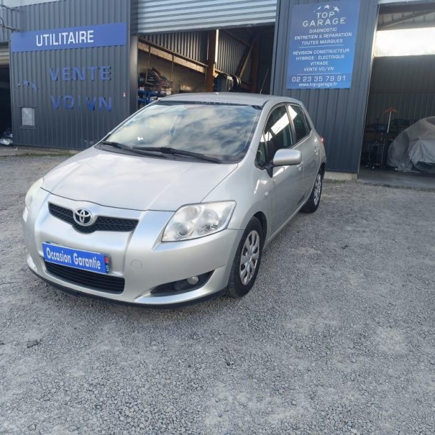 TOYOTA AURIS 90 D-4D FAP 2009
