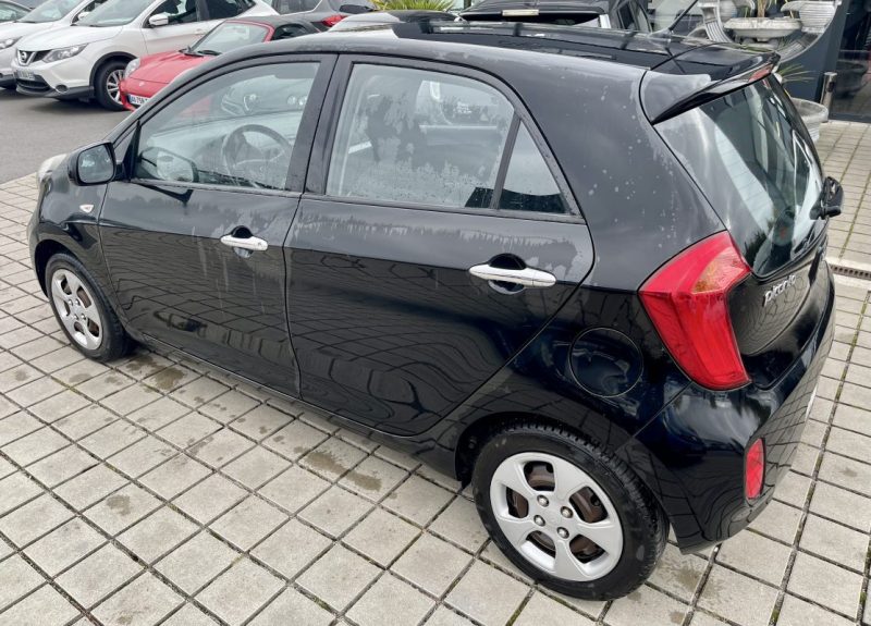 KIA PICANTO II 1.0 998CM3 69CV  2012