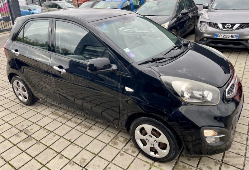 KIA PICANTO II 1.0 998CM3 69CV  2012