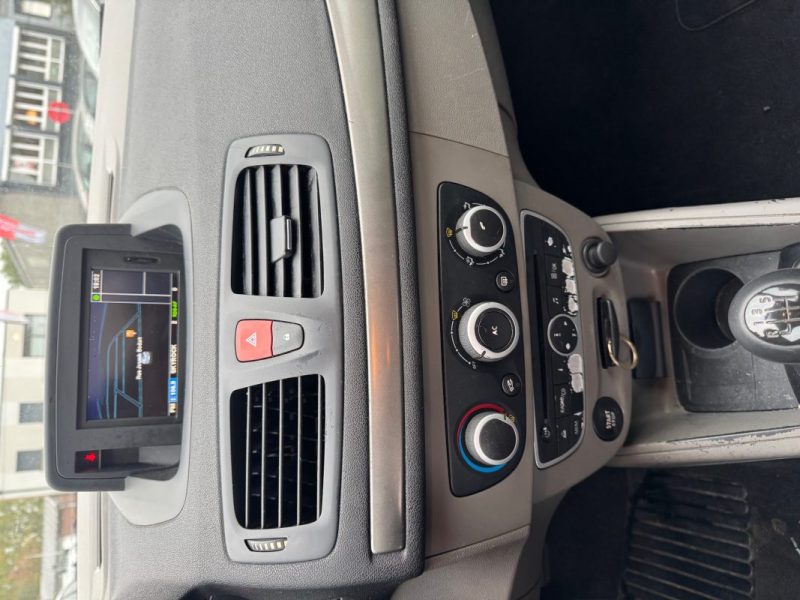 RENAULT MEGANE 1.5 DCI 110CH AUTHENTIQUE ECO² 2011