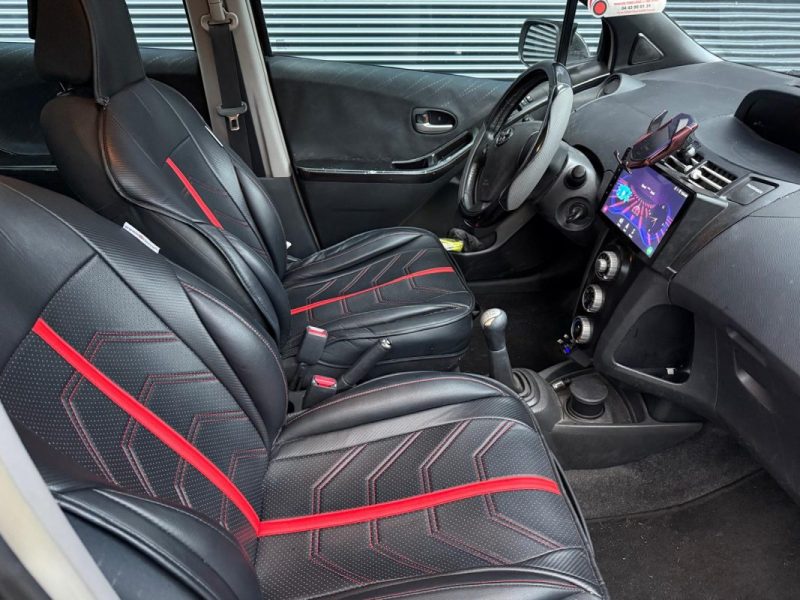 TOYOTA YARIS 1.3 87CV VVT-I 5 PORTE - SUIVI D\'ENTRETIEN COMPLET 2007