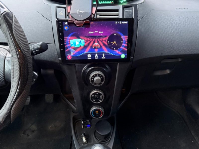 TOYOTA YARIS 1.3 87CV VVT-I 5 PORTE - SUIVI D\'ENTRETIEN COMPLET 2007