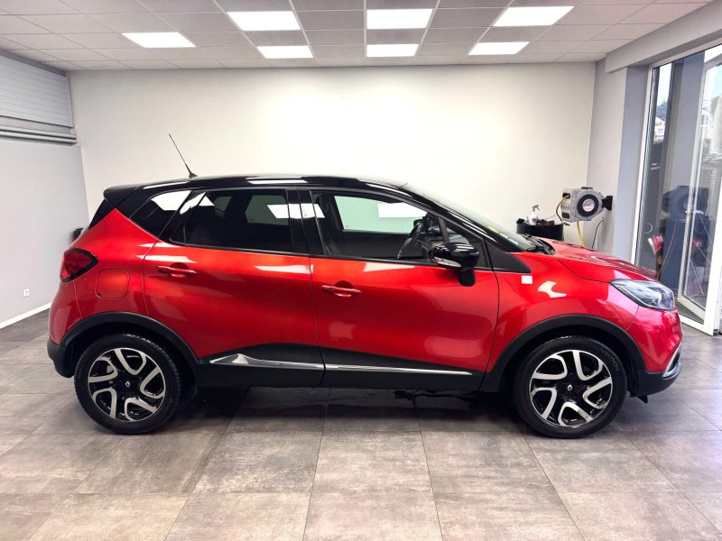 RENAULT CAPTUR  1.5 DCI 90 CV ENERGY S&S HELLY HANSEN 2015