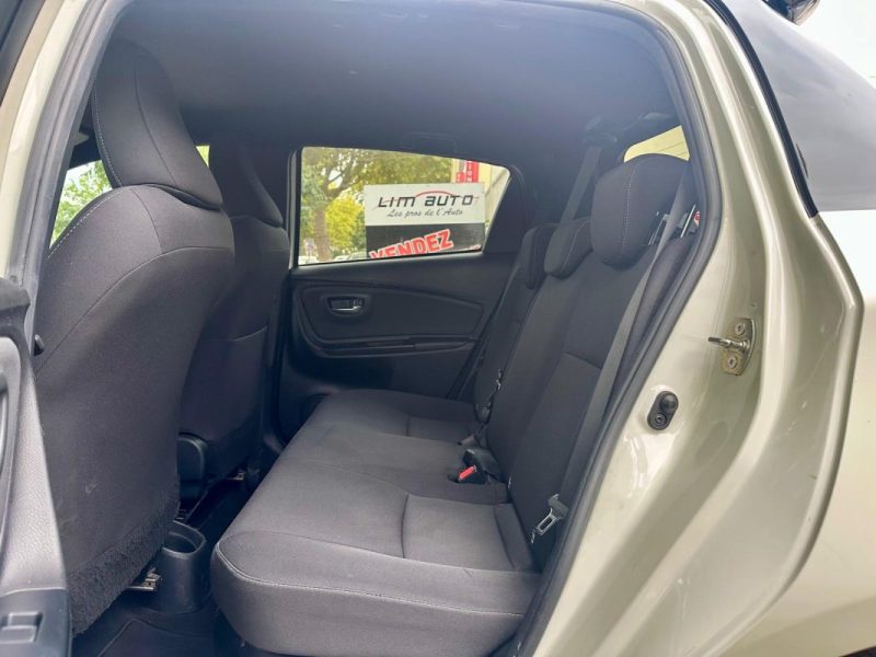 TOYOTA YARIS III  1.5 HYBRID 100H COLLECTION **1ÈRE MAIN** 