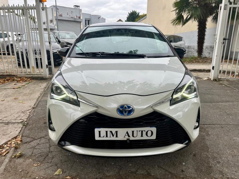 TOYOTA YARIS III  1.5 HYBRID 100H COLLECTION **1ÈRE MAIN** 