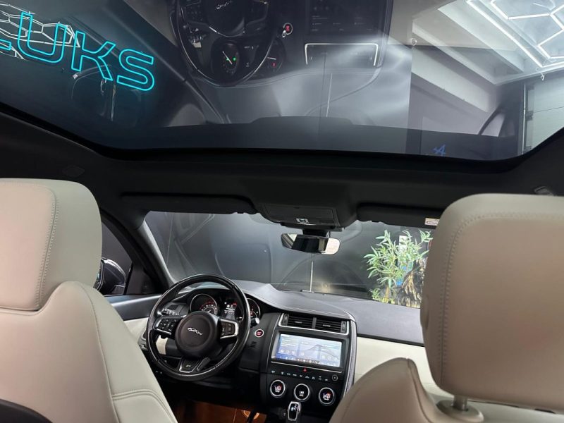 JAGUAR E-PACE D180 2.0 180 cv AWD R-Dynamic