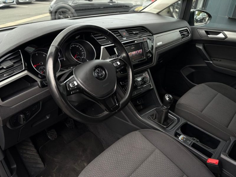 Volkswagen Touran 1.6 TDI 110ch Trendline 👨‍👩‍👧‍👦 7 places / CarPlay 🍏 / Reprise 🔄 Garantie ✅