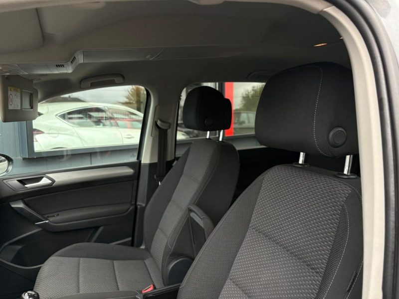 Volkswagen Touran 1.6 TDI 110ch Trendline 👨‍👩‍👧‍👦 7 places / CarPlay 🍏 / Reprise 🔄 Garantie ✅