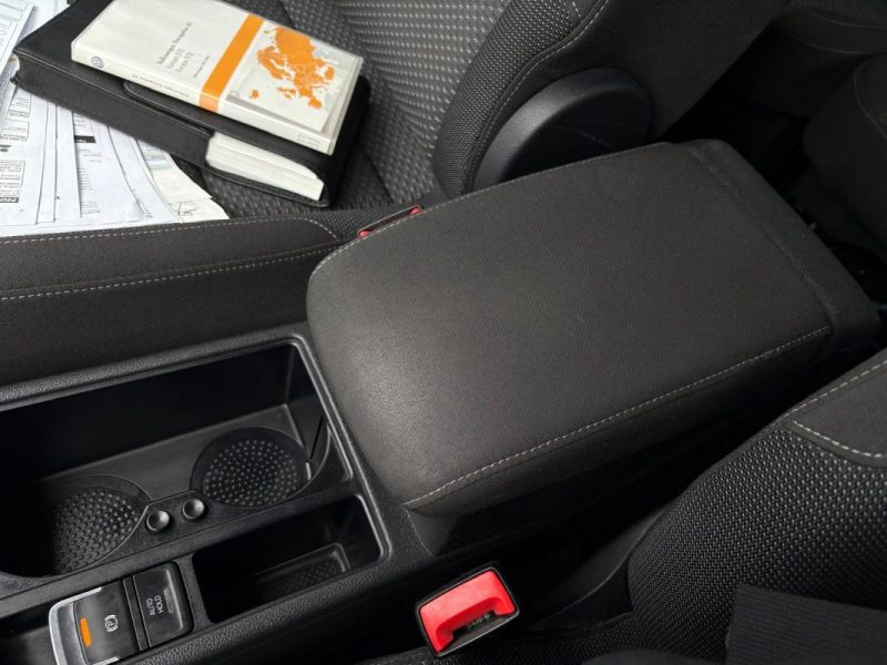 Volkswagen Touran 1.6 TDI 110ch Trendline 👨‍👩‍👧‍👦 7 places / CarPlay 🍏 / Reprise 🔄 Garantie ✅