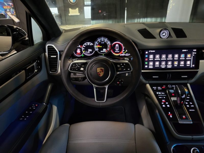 PORSCHE CAYENNE COUPE 3.0 V6 462CH E-HYBRID PLATINUM EDITION