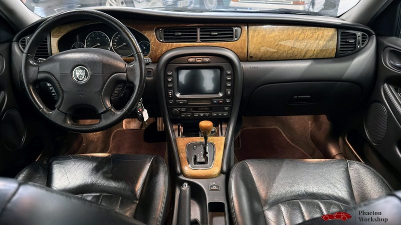 JAGUAR X TYPE V6 3.0L | Révisée entièrement | Élégance et caractère britannique