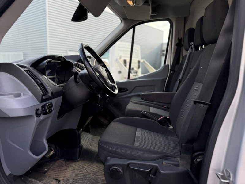 FORD TRANSIT T330 L2H2 2.0DCI ECOBLUE 170CH S&S TREND BUSINESS BVA 2018
