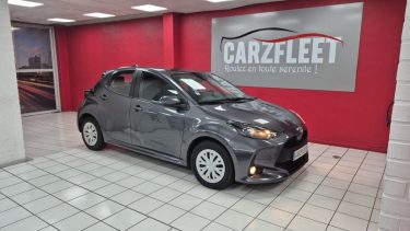 TOYOTA YARIS BERLINE 116H DYNAMIC BUSINESS/1 ERE MAIN/TVA RECUP 2022