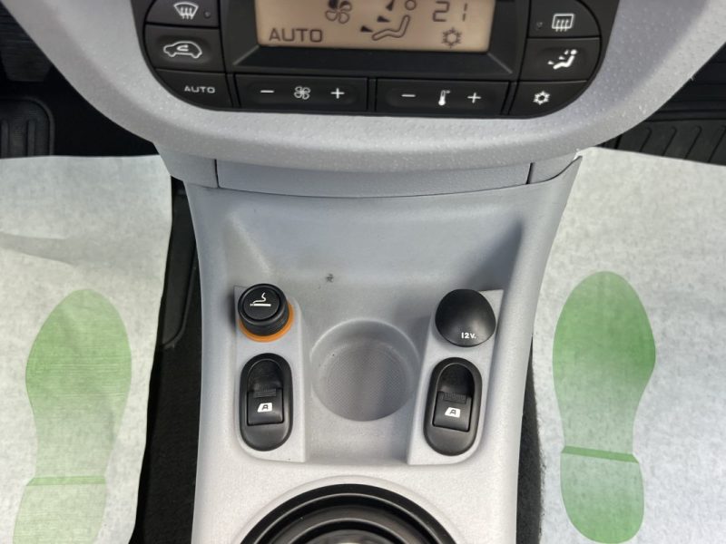 CITROEN C3 EXCLUSIVE 1.6 110 Cv 5 PORTES REGULATEUR BLUETOOTH CLIMATISATION - GARANTIE 1 AN