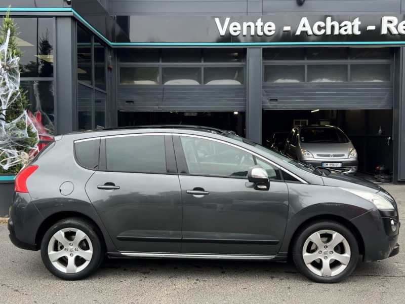 PEUGEOT 3008 PREMIUM 1.6 Hdi 110 1ERE MAIN TOIT PANORAMIQUE GPS AFFICHAGE TETE HAUTE - GARANTIE 1 AN