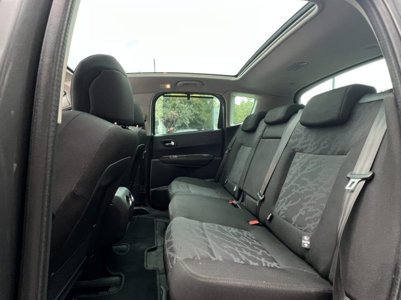 PEUGEOT 3008 PREMIUM 1.6 Hdi 110 1ERE MAIN TOIT PANORAMIQUE GPS AFFICHAGE TETE HAUTE - GARANTIE 1 AN