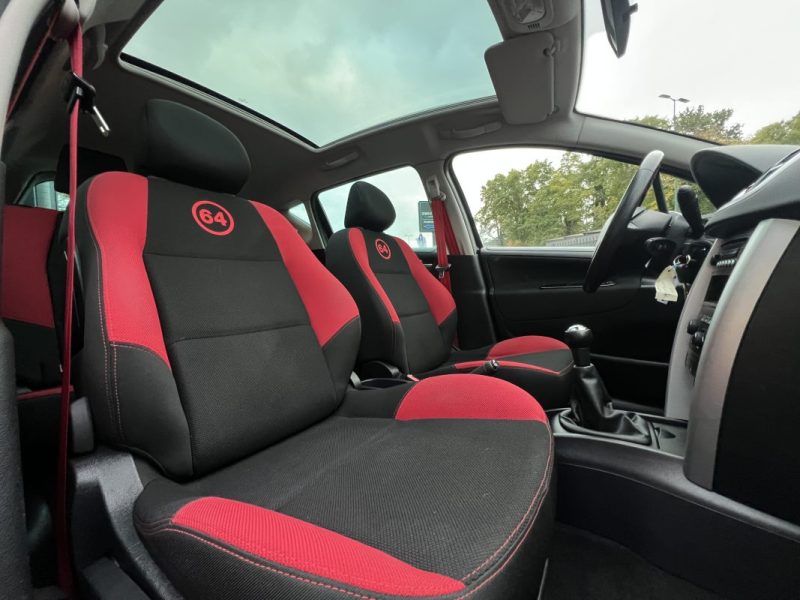 PEUGEOT 207 PHASE 2 SW / BREAK SERIE 64 1.6 HDI 92 Cv 1ERE MAIN / TOIT PANO ATTELAGE - GARANTIE 1 AN