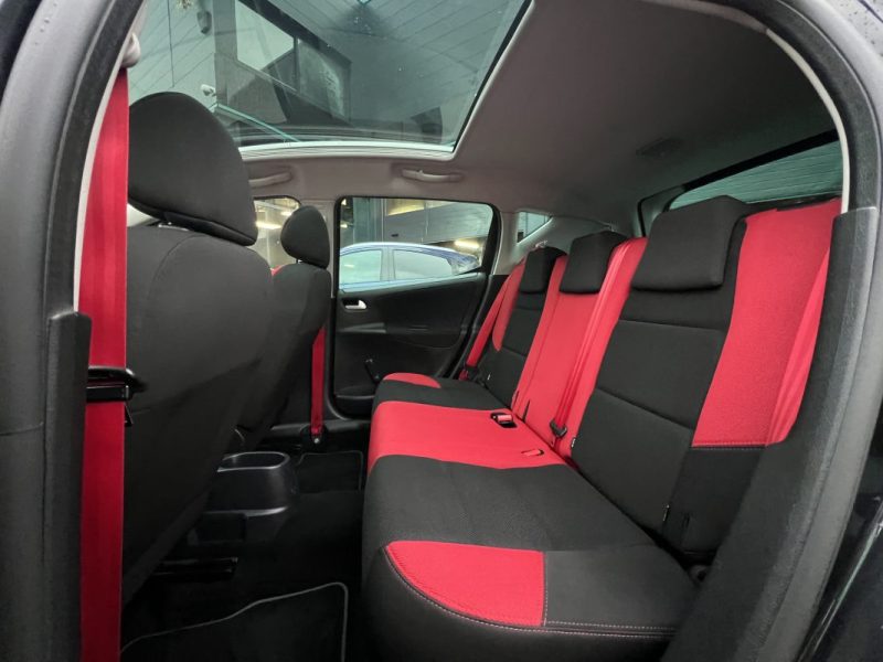 PEUGEOT 207 PHASE 2 SW / BREAK SERIE 64 1.6 HDI 92 Cv 1ERE MAIN / TOIT PANO ATTELAGE - GARANTIE 1 AN