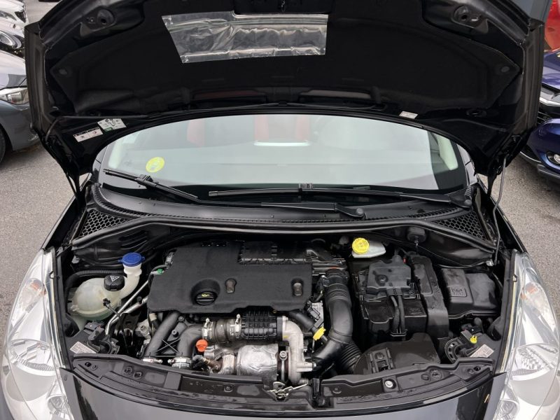 PEUGEOT 207 PHASE 2 SW / BREAK SERIE 64 1.6 HDI 92 Cv 1ERE MAIN / TOIT PANO ATTELAGE - GARANTIE 1 AN