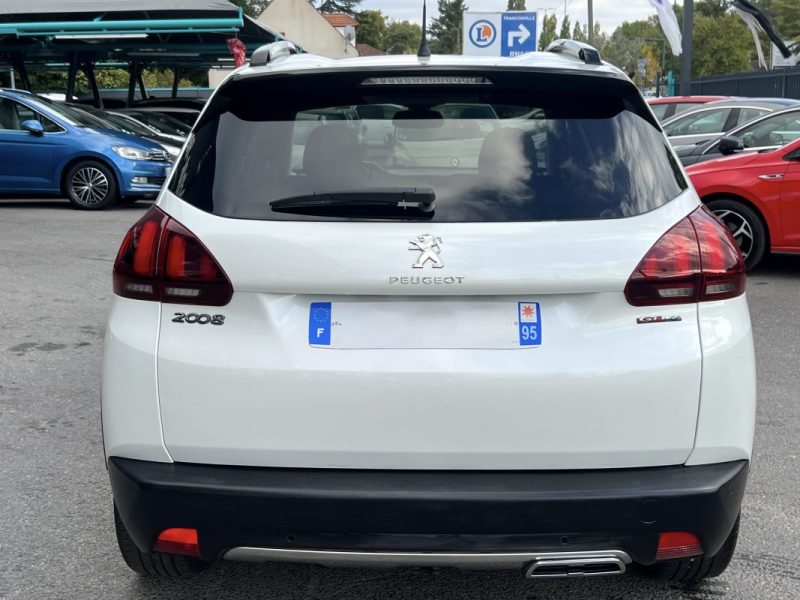 PEUGEOT 2008 (2) FELINE 1.2 110 1ERE MAIN BOITE AUTO CUIR ATTELAGE APPLE & ANDROID - GARANTIE 1 AN