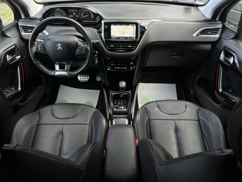 PEUGEOT 2008 (2) FELINE 1.2 110 1ERE MAIN BOITE AUTO CUIR ATTELAGE APPLE & ANDROID - GARANTIE 1 AN