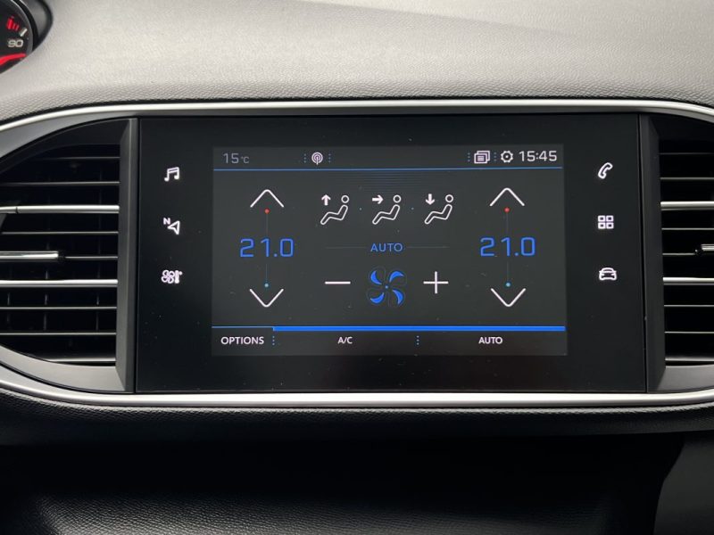 PEUGEOT 308 II PHASE 2 TECH EDITION 1.2 130 Cv BOITE AUTO 12 200 Kms APPLE & ANDROID - GARANTIE 1 AN