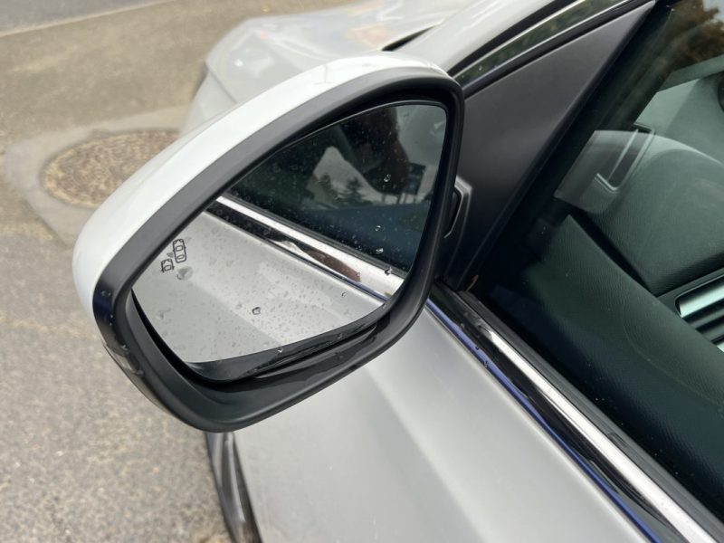 PEUGEOT 308 II PHASE 2 TECH EDITION 1.2 130 Cv BOITE AUTO 12 200 Kms APPLE & ANDROID - GARANTIE 1 AN