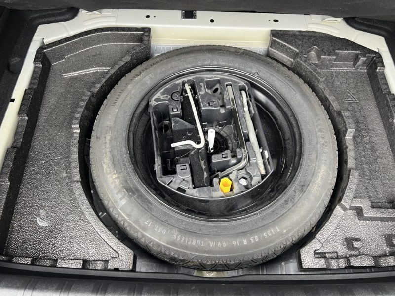 PEUGEOT 308 II PHASE 2 TECH EDITION 1.2 130 Cv BOITE AUTO 12 200 Kms APPLE & ANDROID - GARANTIE 1 AN