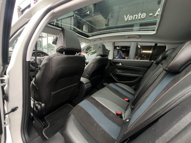 PEUGEOT 308 II PHASE 2 TECH EDITION 1.2 130 Cv BOITE AUTO 12 200 Kms APPLE & ANDROID - GARANTIE 1 AN