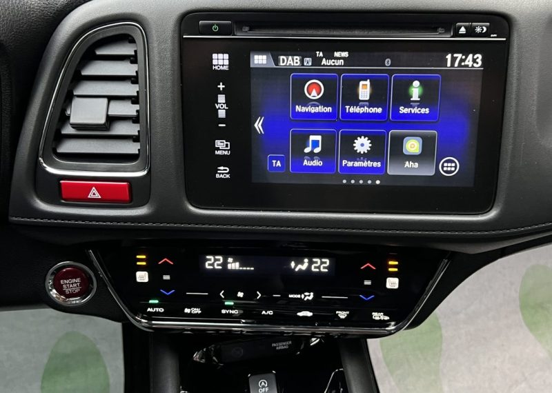 HONDA HR-V II 1.5 I-VTEC 130 EXCLUSIVE NAVI / ATTELAGE GPS TOIT OUVRANT CRIT AIR 1 - Garantie 1 an