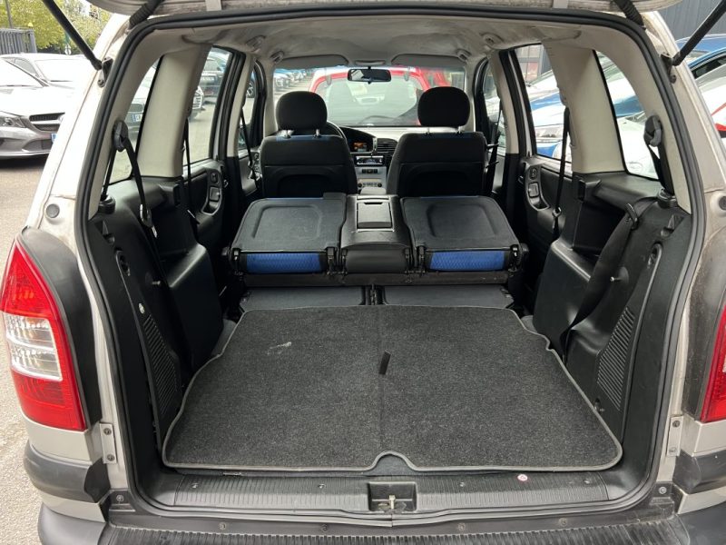 OPEL ZAFIRA 1.8 i 125 Cv - VENTE EN ETAT FRAIS A PREVOIR / LIRE L ANNONCE