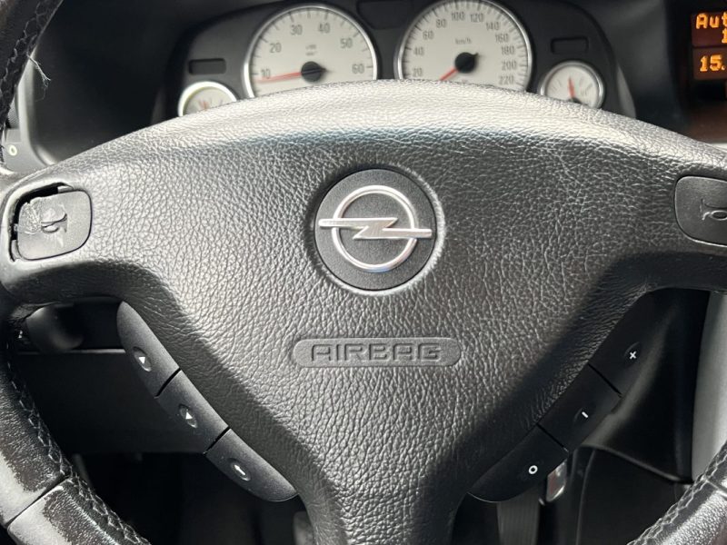 OPEL ZAFIRA 1.8 i 125 Cv - VENTE EN ETAT FRAIS A PREVOIR / LIRE L ANNONCE