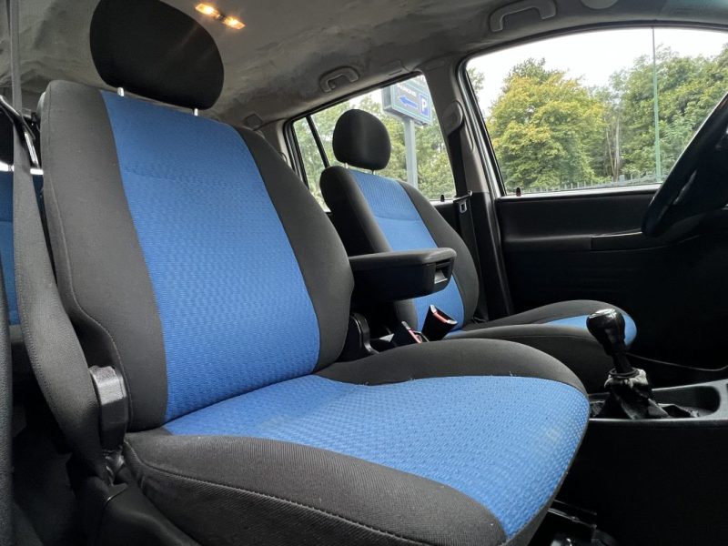 OPEL ZAFIRA 1.8 i 125 Cv - VENTE EN ETAT FRAIS A PREVOIR / LIRE L ANNONCE