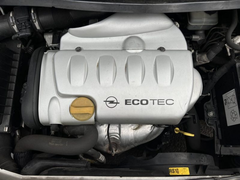 OPEL ZAFIRA 1.8 i 125 Cv - VENTE EN ETAT FRAIS A PREVOIR / LIRE L ANNONCE