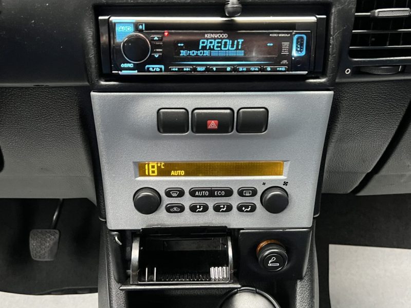 OPEL ZAFIRA 1.8 i 125 Cv - VENTE EN ETAT FRAIS A PREVOIR / LIRE L ANNONCE