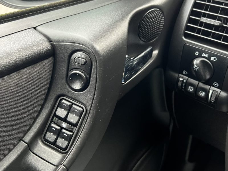 OPEL ZAFIRA 1.8 i 125 Cv - VENTE EN ETAT FRAIS A PREVOIR / LIRE L ANNONCE